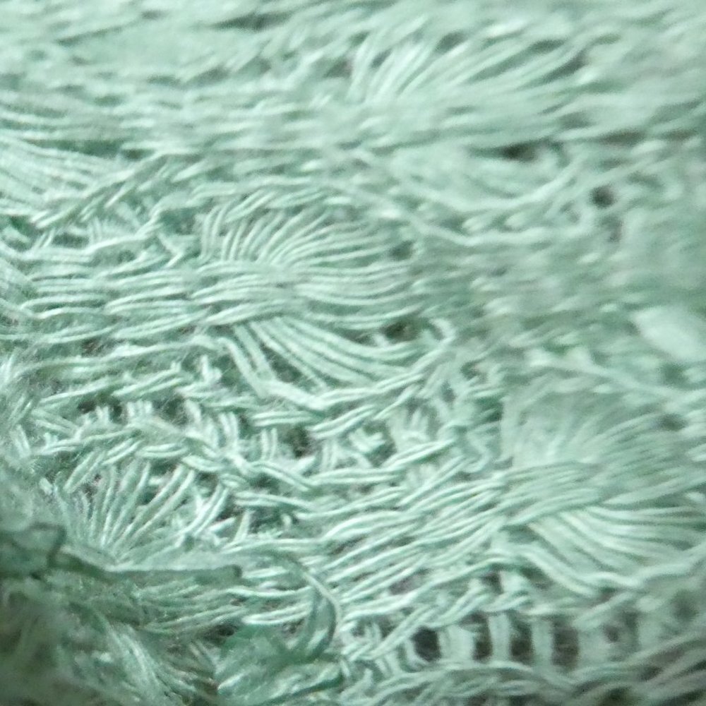 Green Infinity scarf - Picture 3 of 5
